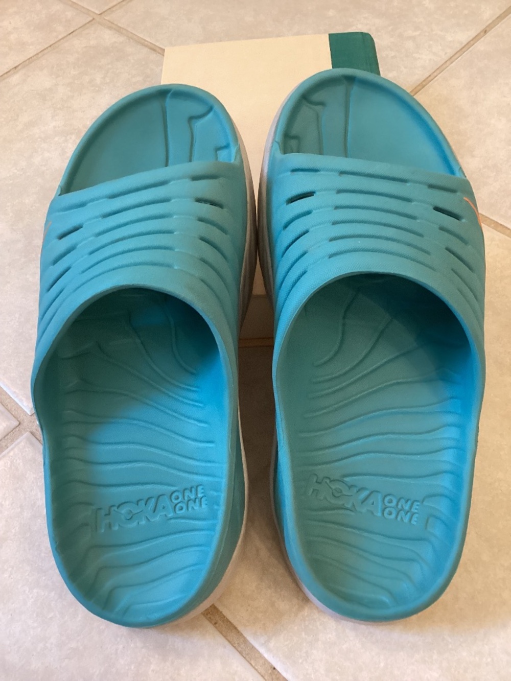 Hoka recover slides 9 women’s